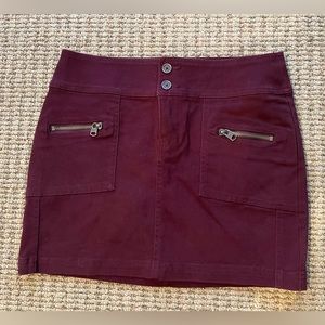 Women’s Abercrombie & Fitch NWT zippered mini skirt ( 0 )